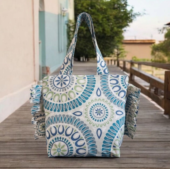 Shoulder Bag - Picture 1 of 4